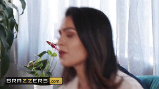 Brazzers - Katana Kombat a szenvedélyes spanyol milf