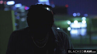 BlackedRaw - Mazzy Grace élvezi a termetes rúdat