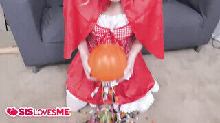 Katie Kush a cosplayes zsenge pipi