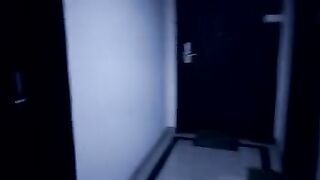 Amatőr pár hancúrozása a konyhában