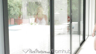 Puremature - Laura Bentley felhevült a tini srácra