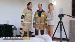 Brazzers - Brandi Love és a zsenge tűzoltó csávó