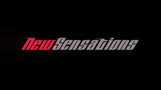 NewSensations - Kendra Spade szőrös vaginája megpakolva