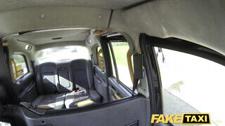 Fake Taxi - Melody Pleasure imádja a termetes hímtagot