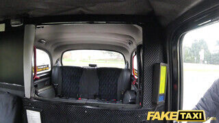 Fake Taxi - Misha Cross a taxiban kufircol