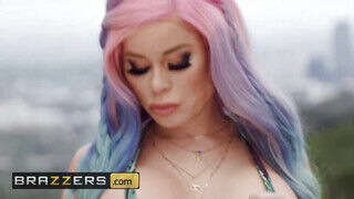 Brazzers - Nikki Delano segge megpakolva
