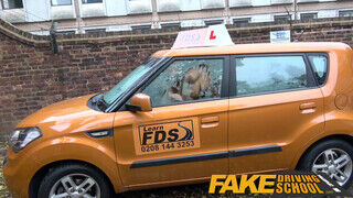 Fake Driving School - óriási cicis csoki bige lovagol