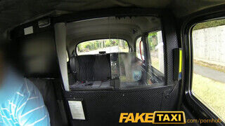 FakeTaxi Girl - kitetovált pipi brutális baszást kap
