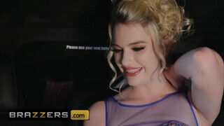 Brazzers - Kenna James a sofőrrel kamatyol
