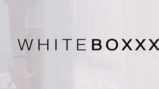 WHITEBOXXX - Vinna Reed kúrel a személyi edzőjével