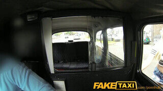 FakeTaxi - tornacipős csajszika hímvesszőt akar és kap is