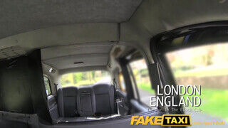 FakeTaxi vörös hajú holland nőci keményen akarja
