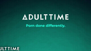 ADULT TIME - Mona Wales a sportos nevelő anya