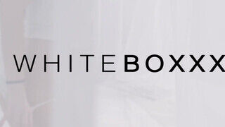 WhiteBoxxx - Oxana Chic a vadító ukrán maca