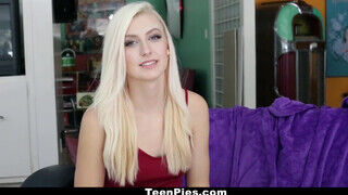 TeenPies - Alexa Grace cuncija tele lőve