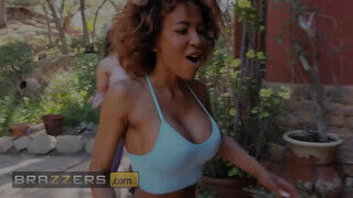 Brazzers - Demi Sutra és Ebony Mystique a kéjhölgy néger csajok
