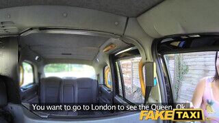 FakeTaxi - Latin maca hancúrozik a taxissal