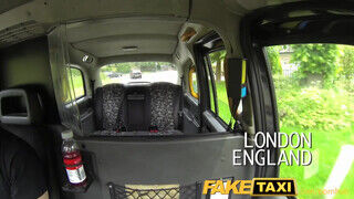 FakeTaxi - Kloe Kane imádja ha megdugják