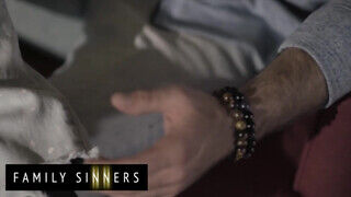 Family Sinners - Rachael Cavalli a dögös milf