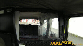 FakeTaxi - kinyalás orál és baszás is belefért
