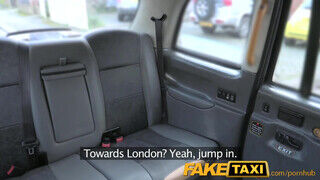 FakeTaxi - heréig nyomhatod a farkad a seggembe