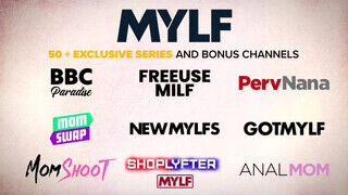 Mylf - Szexi milf megkettyintve termetes farokkal