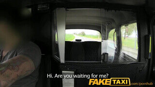 FakeTaxi - aranyos világos szőke csajszi kedveli a méretes hímtagot