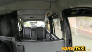 Fake Taxi - Pufóka világos szőke segget is nyal