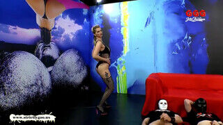 German Goo Girls - Mia Bitch a kurva tinédzser maca