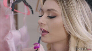 Babes - Natalia Starr engedi hátsó bejáratba is