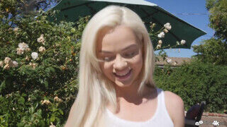 Elsa Jean és a kertész manus termetes kukija