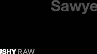 TUSHYRAW - Sawyer az extra vékony csajszika