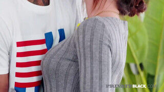 Private Interracial - Lana Roy picsája megkúrva