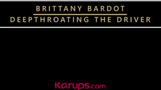 Karups - Brittany Bardot a csábos világos szőke milf