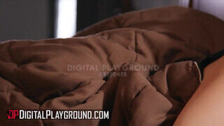 Digital Playground - Desiree Dulce a csinos termetes keblű pipi
