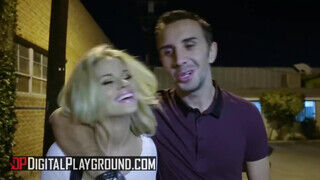 Digital Playground - Jessa Rhodes hajnali hancúrozása