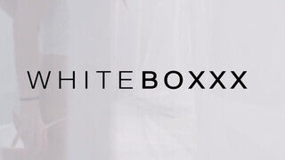 WhiteBoxxx - Ginebra Bellucci popsiba kefélve