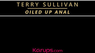 Terry Sullivan fenékbe kefélve