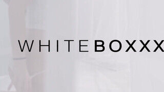WhiteBoxxx - Tina Blade a kicsike keblű horvát gádzsi