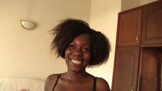 Bombázó barna amatőr interracial popó casting forgatás sexfilm