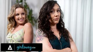 Feldühödött milf Sinn Sage félreérti a vadító szomszéd Charlie Forde szívdöglesztő közeledéseit