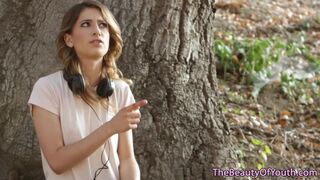 Alexa Grace zsenge cunija forrón dörzsölődik leszbi szerelmében