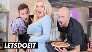 Miss Jackson forró popó baszása méretes lőcse konyhai séfekkel