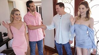 Fiatal csajok cserebereje: érett férfiak élvezik a forró csoportos dugást