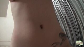 Ázsiai méretes keblű milf szopikázása pov nézőpontból