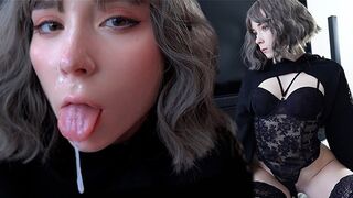 Aranyos fiatal mélyen leszopja osztálytársa nagy faszát, baszódnak különböző pózokban és arcra élvez