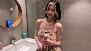 Nevelő testvér házon kívül cidázza a házibuli mikrofont