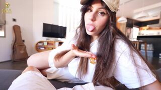 Just pam: egy forró fiatal amatőr pov kupakolása